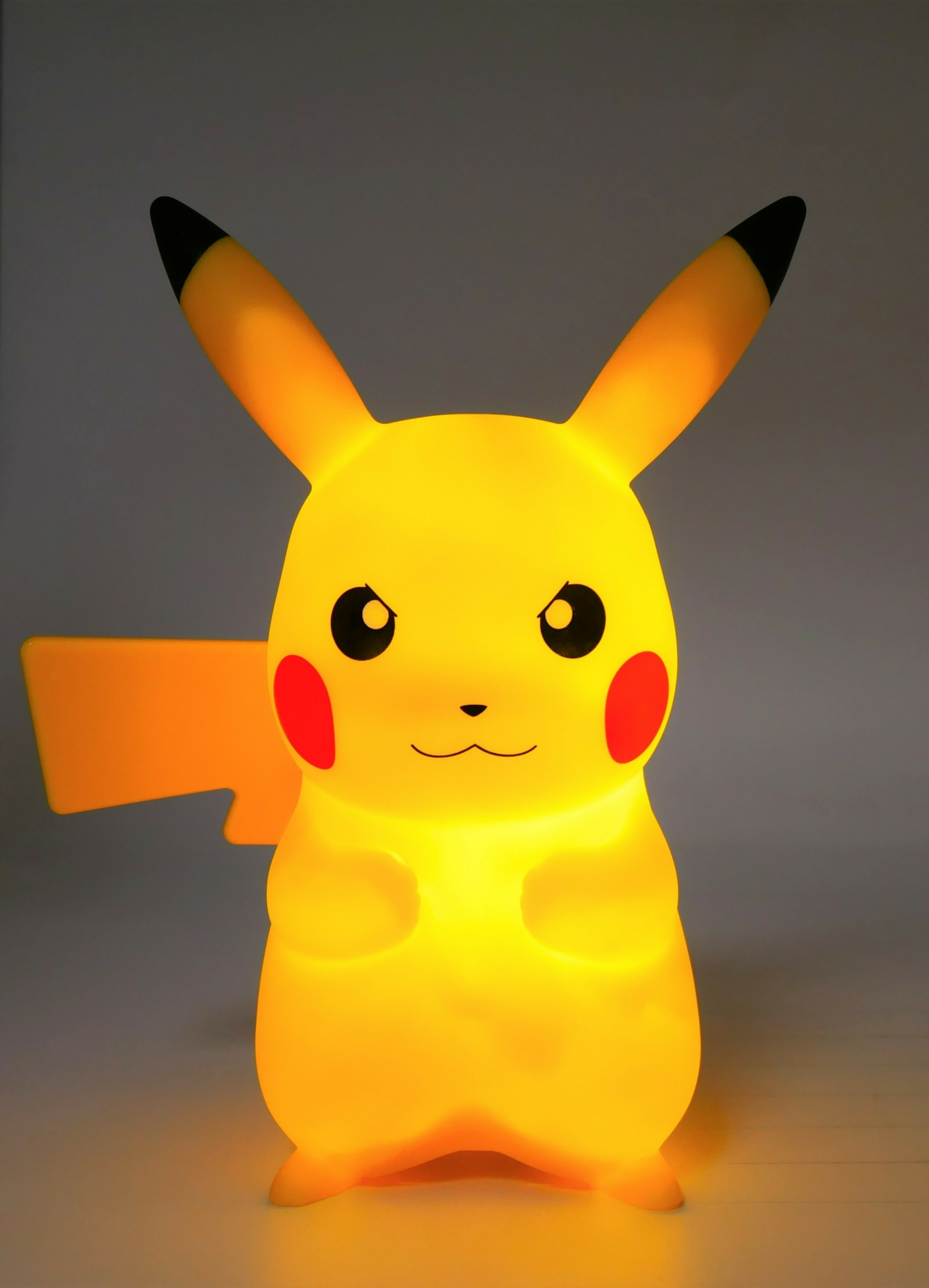 FIGURINE LUMINEUSE PIKACHU GRUMPY 10