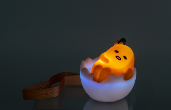 Gudetama Light up 3D figure shell 3in 12