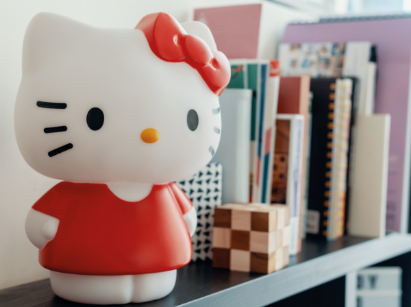 ハローキティ ライトアップ3Dフィギュア　25cm 10