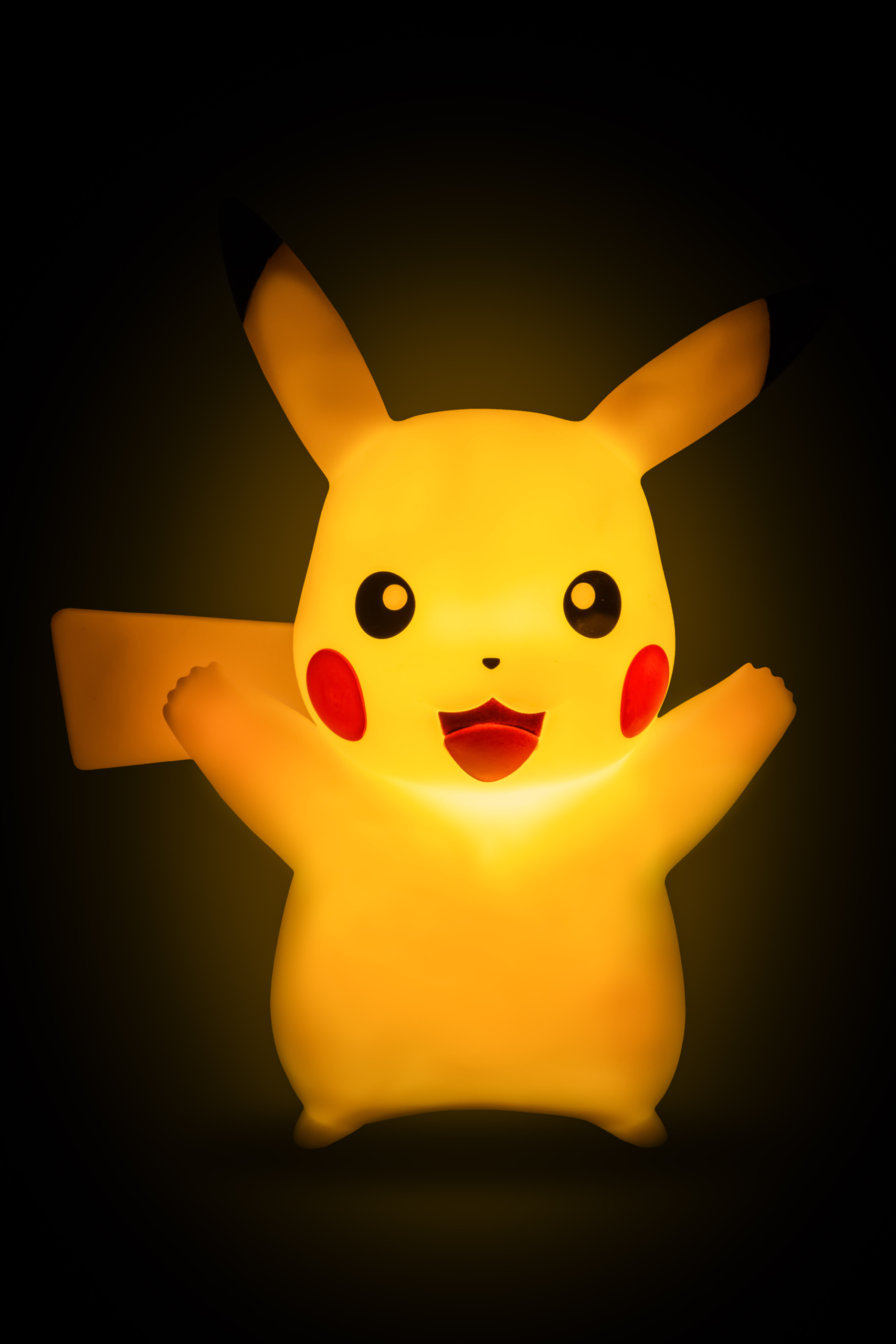 Pokémon LAMPE LED 25 CM PIKACHU HAPPY 9